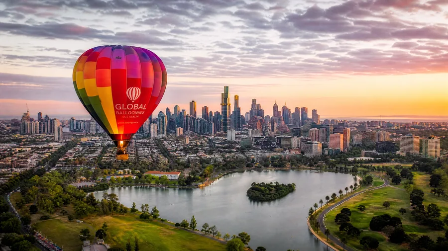 First Time Hot Air Balloon Experience in Melbourne What People Don't Expect